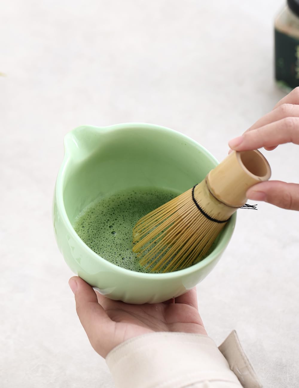 Tang Pin 5-Piece Matcha Set – 15oz Mottled Green Ceramic Bowl, Whisk, Scoop & Chasen Holder