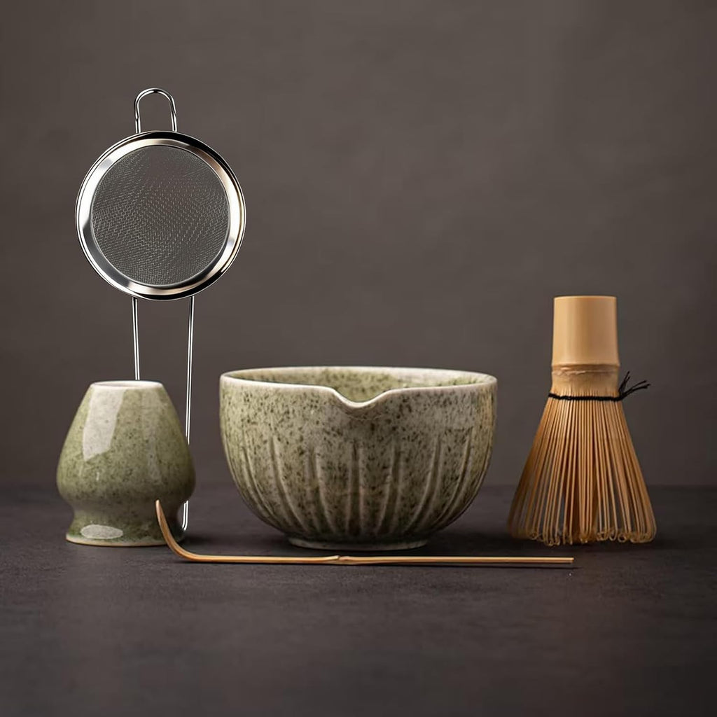 Tang Pin 5-Piece Matcha Set – 15oz Mottled Green Ceramic Bowl, Whisk, Scoop & Chasen Holder
