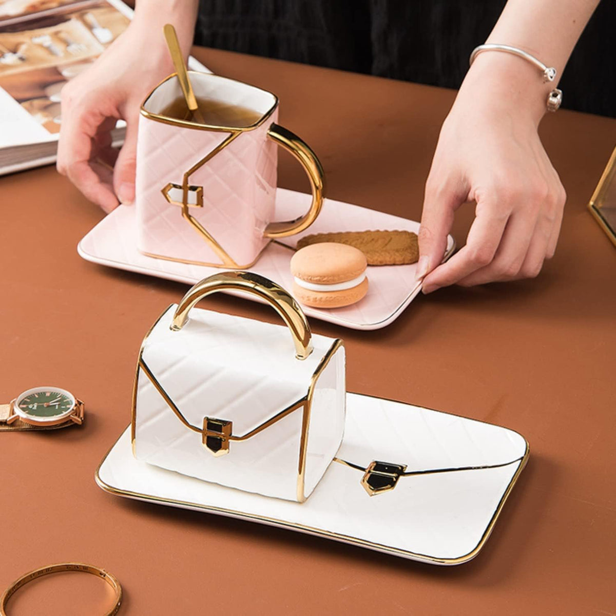 Handbag-Shaped Ceramic Tea & Coffee Mug Set of 4 – Gold Accent, 10 oz