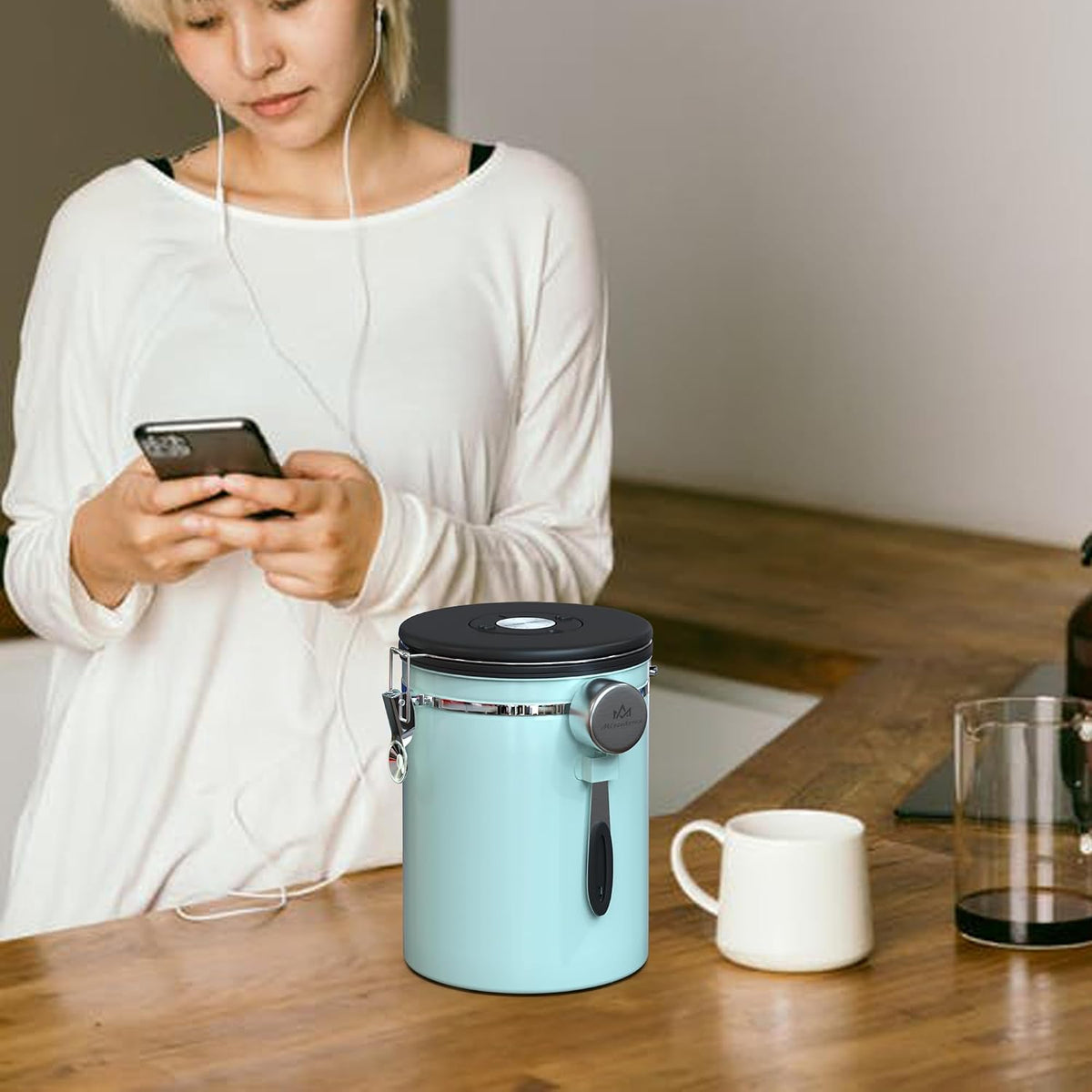 38 oz Stainless Steel Coffee Canister with Date Tracker & CO2 Valve – Mint Green, Airtight