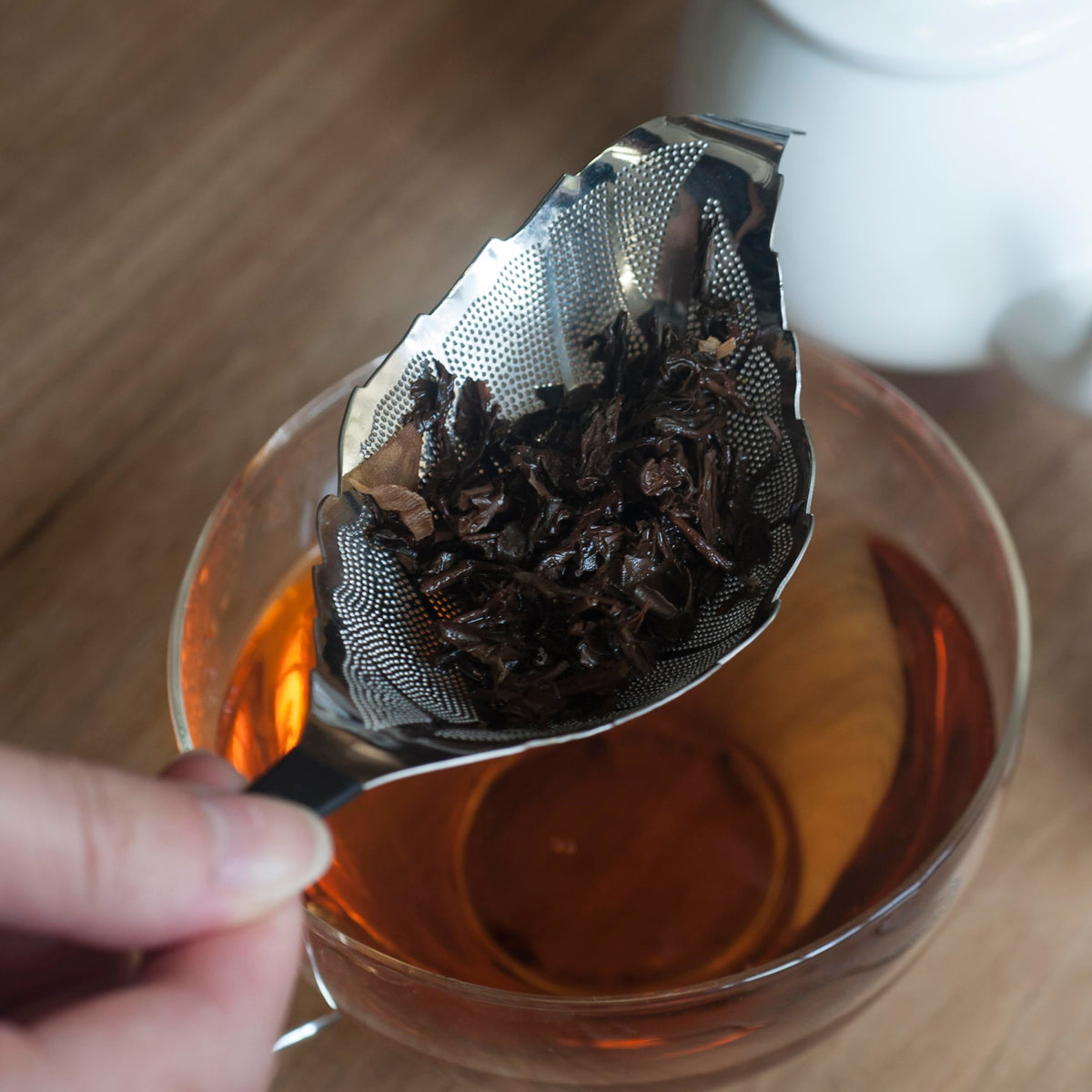 Leaf-Shaped Tea Strainer – Food-Grade Stainless Steel, Gold or Silver, Single-Cup Infuser